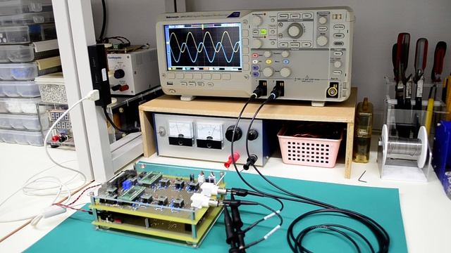 2CHシグナルジェネレータ動作確認風景 смотреть онлайн