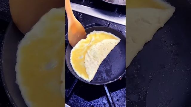 Track crumble eggs #shortvideo #shorts @kakcooking7021 смотреть онлайн