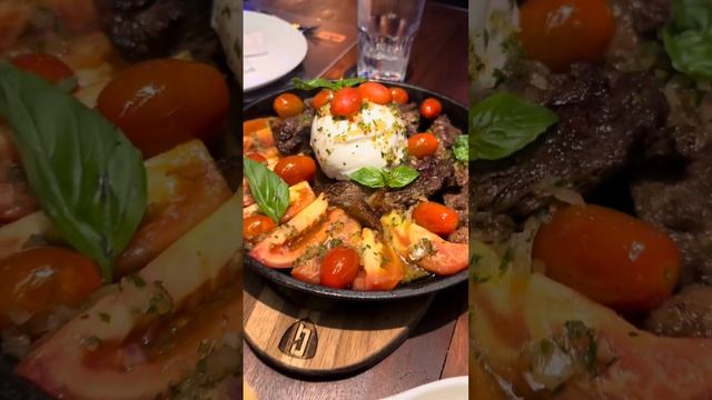 Venha para o Garajao BTO - um gastro bar para todos os públicos. смотреть онлайн