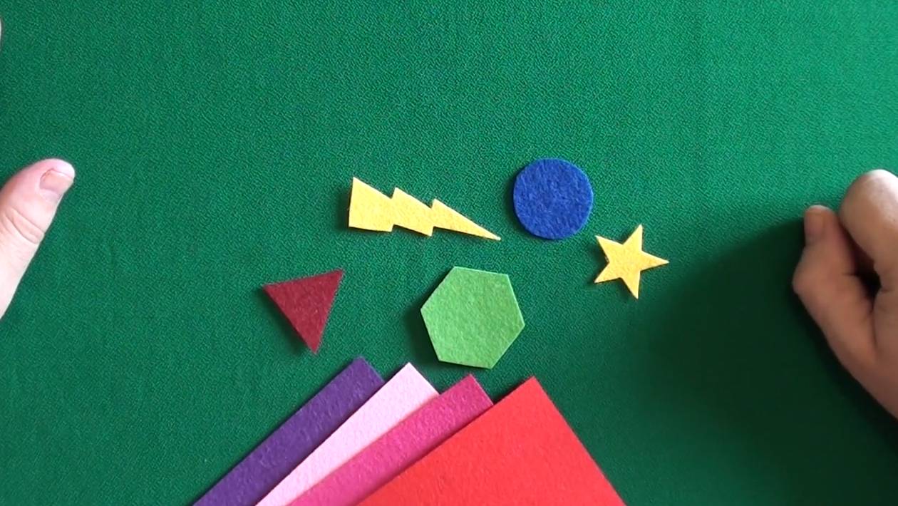 Как вырезать ровные фигурки из фетра смотреть онлайн