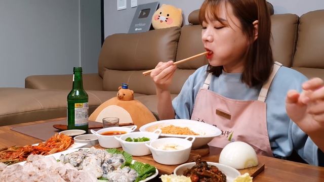 🦪생굴보쌈+1분비빔국수🍜 올해 첫 굴보쌈에 초간단 비빔국수와 쏘주먹방😋👸 STEAMED PORK OYSTER MUKBANG ASMR EATINGSHOW REALSOUND 요리먹방