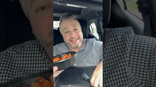 New KFC Honey BBQ Saucy Nuggets #foodreview #fastfood #kfc смотреть онлайн