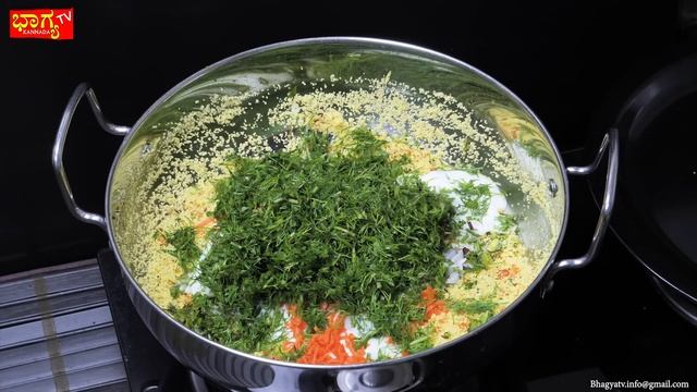 ಮಸಾಲಾ ರವಾ ಇಡ್ಲಿ । Instant Masala Rava Idli Recipe 100 % Hotel style | Breakfast Recipe смотреть онлайн