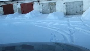L200 уборка снега, видео из салона