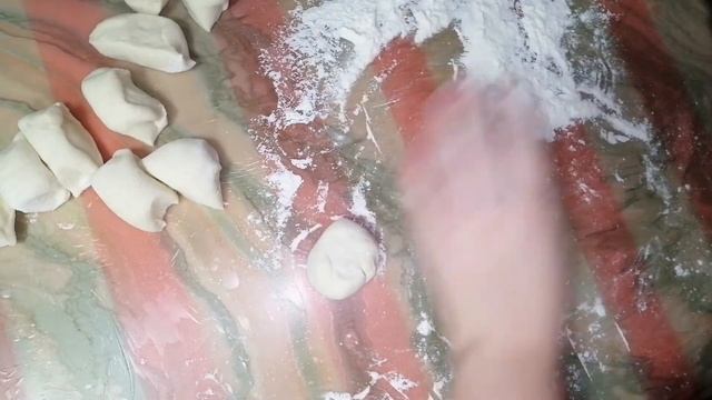 Khinkali with mutton. Georgian dish. смотреть онлайн