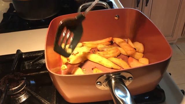 How to Fry Frozen Steak Fries in a Frying Pan смотреть онлайн