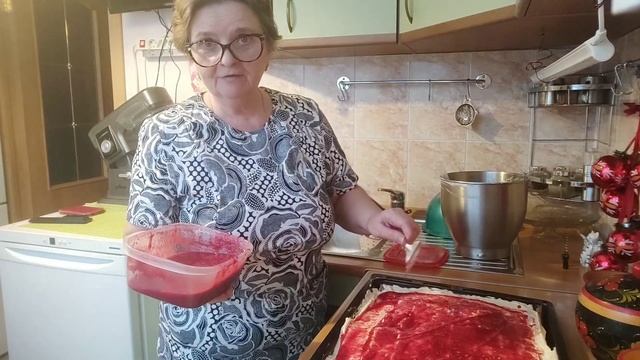 Он пророс!!!И ростет!!!Десерт из меренги со взбитыми сливками.🙌 смотреть онлайн