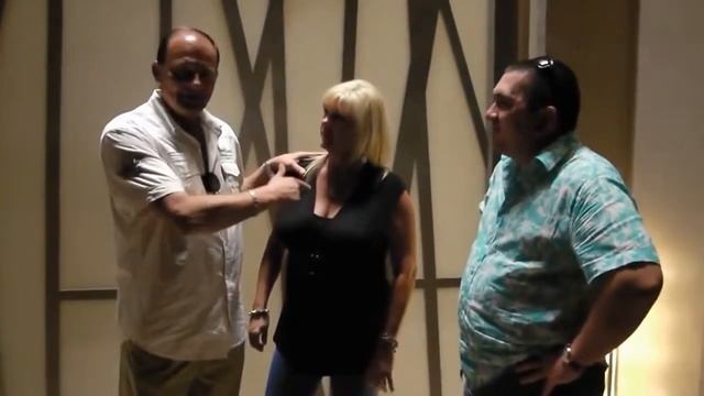 Вся правда о чае Лоулан - FFI смотреть онлайн