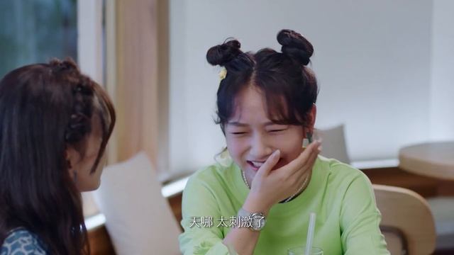 总裁派手下跟踪女子，没想到女子竟然。。。。《我的老板为何那样/why is my boss like that》Multi-Sub] смотреть онлайн