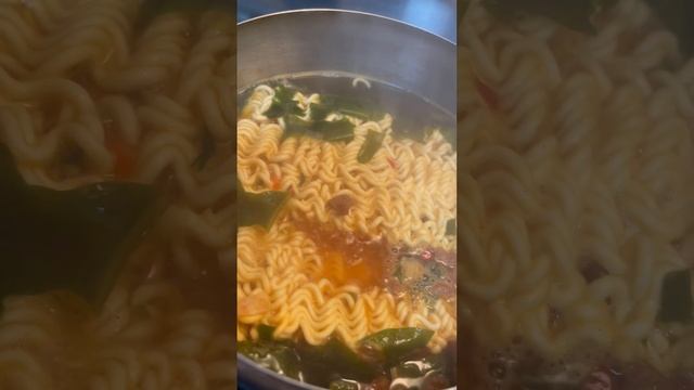 Jin ramen’s spicy Korean noodles #ramennoodles #spicynoodles #shorts