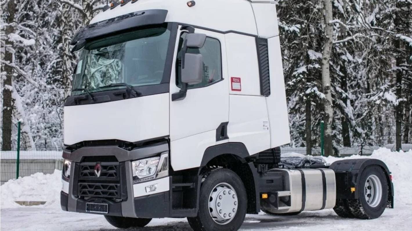 Замена радиатора Renault T