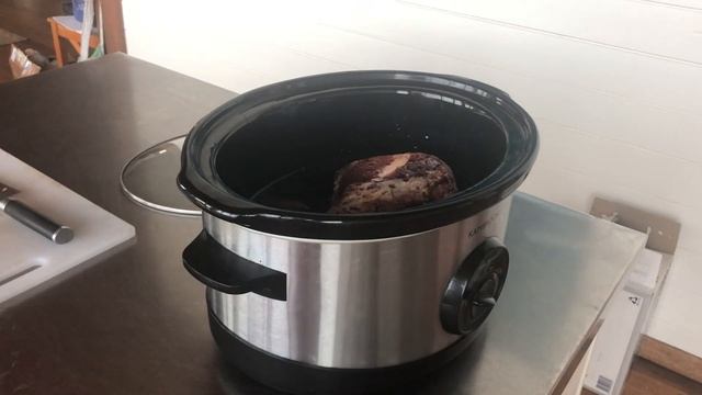 Lamb Neck Ragu - the ultimate meaty pasta sauce. смотреть онлайн