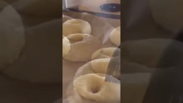 Кидаем булочки в кипящую воду !Вареный хлеб !Идеальный завтрак!Булочки для бутерброды