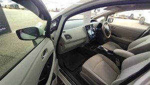NissanLeaf2016.mp4