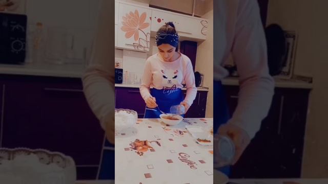 Десерт 《Тирамису 》вкусно и просто смотреть онлайн