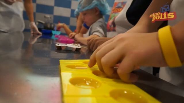 Новости. Мастер по приготовлению сладостей смотреть онлайн