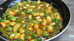 Чесночные стрелки с фасолью