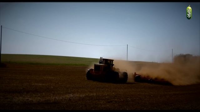 9 безумно огромных тракторов размером с дом.

#Познавательно