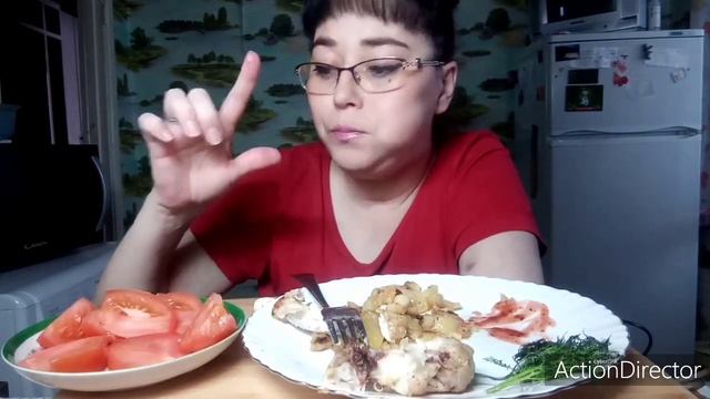 Мукбанг | Жареная картоха и крылышки | Поболтаем? смотреть онлайн