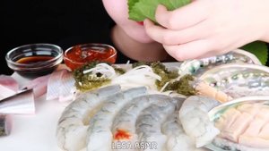 ASMR RAW SEAFOOD *SHRIMP, GIZZARD SHAD, ABALONE, SEA GRAPES 전어, 생새우, 전복회 먹방 EATING SOUNDS MUKBANG