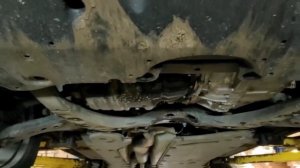 Фаркоп и защита картера на Тойота Рав-4 5-го поколения. Установка в Твери. (Toyota RAV4 V)