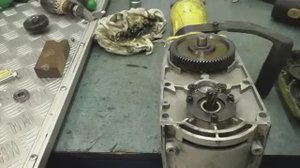 Как удалить обойму подшипника №2 ГЛУХОЕ ОТВЕРСТИЕ