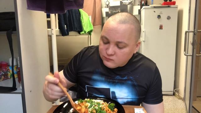 Макароновый плов MUKBANG смотреть онлайн