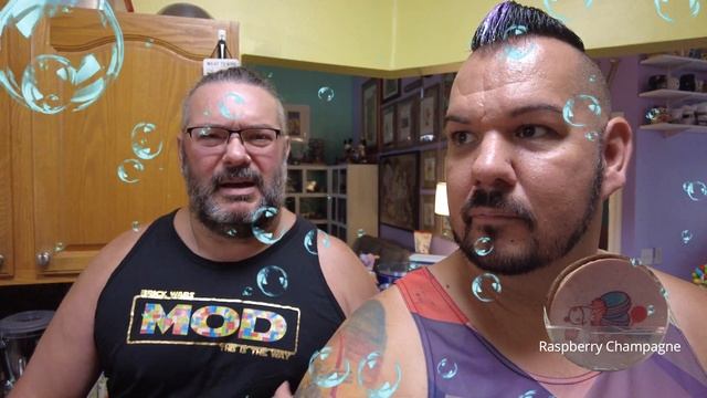 Minion Macaron Review #universalstudios #universalorlando #minions #new #banana #food #minionland смотреть онлайн