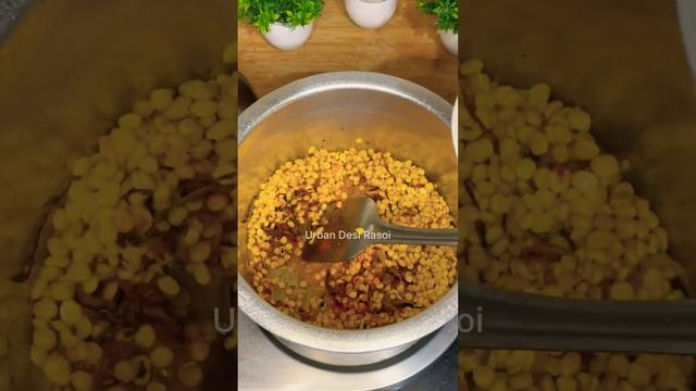 Ek Baar Bana K Toh Dekho Chana Dal Wale Chawal 😋 #shorts #dalchawal #viral #youtubeshorts #trending смотреть онлайн