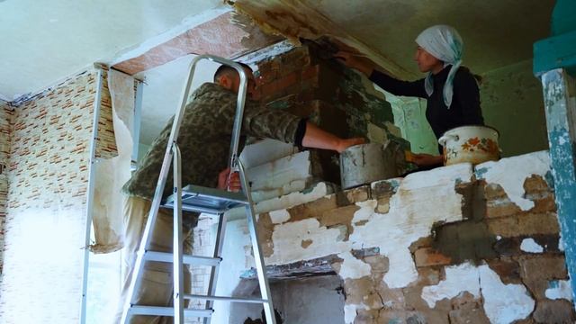 КУПИЛ 2 ДОМА В ДЕРЕВНЕ  РЕМОНТ ПЕЧИ СВОИМИ РУКАМИ