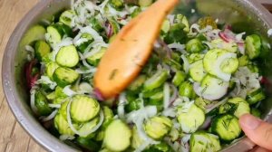 UY SHAROITIDA MAZZALI BODRING TUZLAMA TAYYORLASH // Бодрингли Салат Киш учун // UNIVERSAL OSHXONA