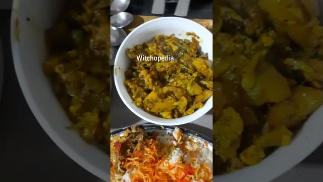 Piping Hot Biryani With Chicken Lababdaar And Gobhi ke Sabzi from Taye Ammi #shorts