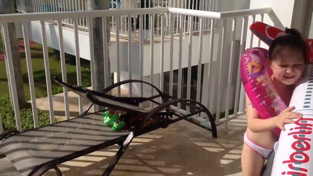 Доминикана - подарок от компании FFI (Гомель) смотреть онлайн