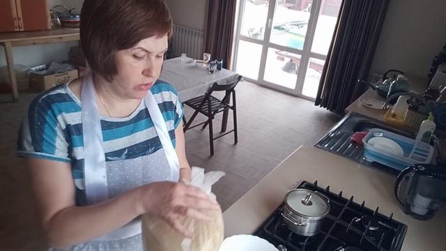 Домашние чебуреки - пальчики оближешь! смотреть онлайн