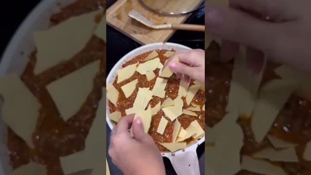 Она самая ЛАЗАНЬЯ на сковородке! Ну супер быстро вкусно на ОБЕД или УЖИН вся семья будет уплетать