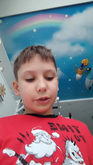 посмотрите видео размеры всех анимтроников во вселенной фнаф