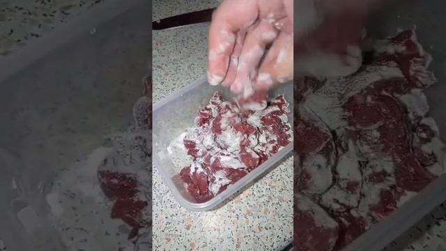 А давайте приготовим вкусный и ароматный бефстроганов из говядины смотреть онлайн