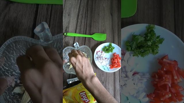 Lays chips salad 🍟🥗#shorts #food #youtubeshorts смотреть онлайн