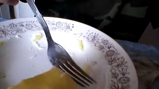 Мугбанг картошечька с селедочкой.