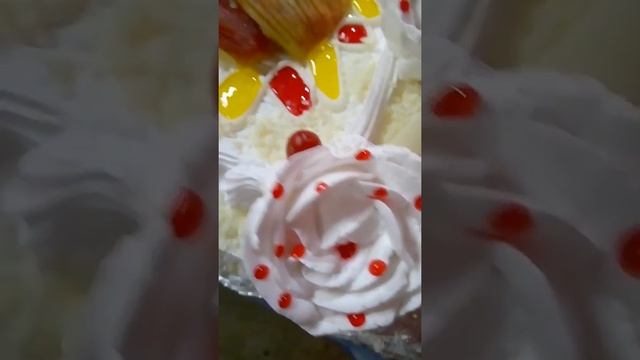 @RubyChef white forest fresh fruit cake ||#Shorts#Cake#Food#utubeshorts|| Ruby special dessert смотреть онлайн