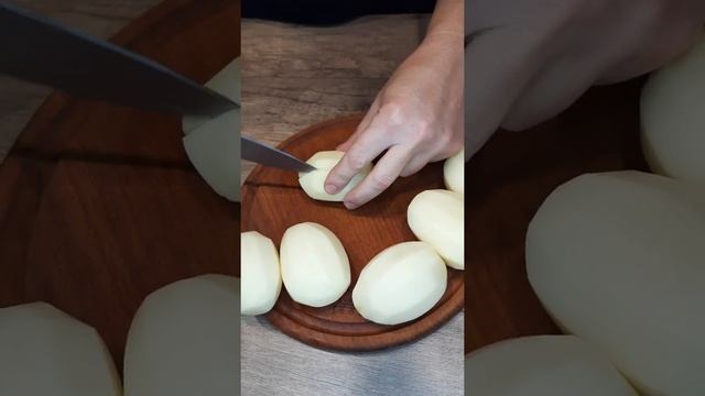 Картошка с грибами. [potatoes with mushrooms] #shorts смотреть онлайн