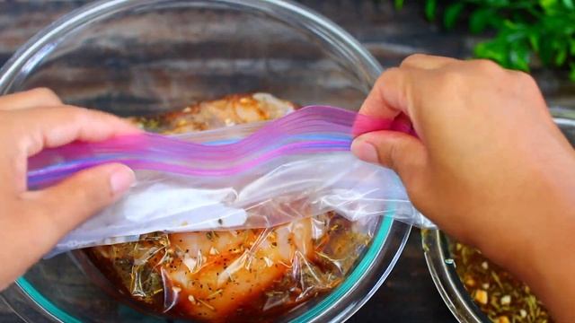 Honey Garlic Grilled Chicken Recipe - How to Grill Tender Juicy Chicken смотреть онлайн