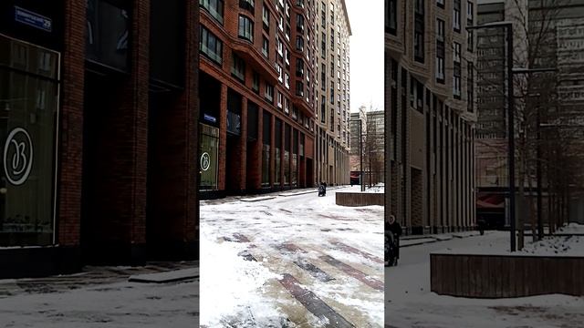 #Паризьен,ресторан.Когда-нибудь_перестанем_строить_высотки#live#news#shorts#мир#viral#video#art# смотреть онлайн