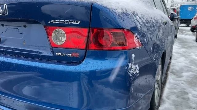 Первая доставка на нашу стоянку автомобилей в 2025-м году. Ура!