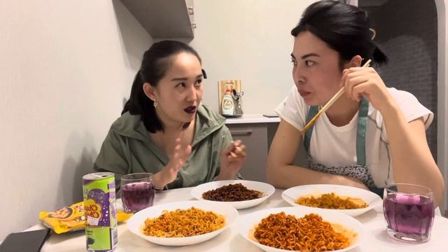Реакция на самую острую рамён Пультак  #остраялапша  #asmr #mukbang #spicynoodles #먹방 #불닭볶음면