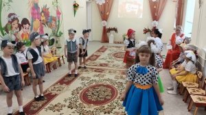 "Красная шапочка" утренник 8 марта