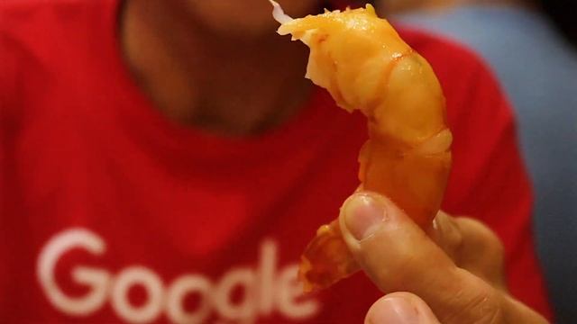 LONGEST LINE FOR A PAD THAI: WORLD'S BEST PAD THAI with GIANT DEEP SEA PRAWNS | THIPSAMAI BANGKOK