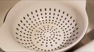 Всю жизнь сливала воду с макарон неправильно !