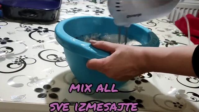 So quick and delicious chocolate cake - Neodoljiv cokoladni kolac смотреть онлайн