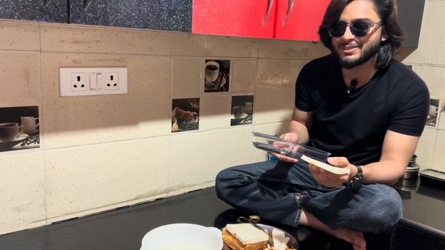 Puding Ko Bana Diya | Dessert Recipe | Ramzan | Vlog 18 | Khurafaati Mohsin смотреть онлайн